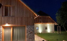 Pira Boutique Hotel